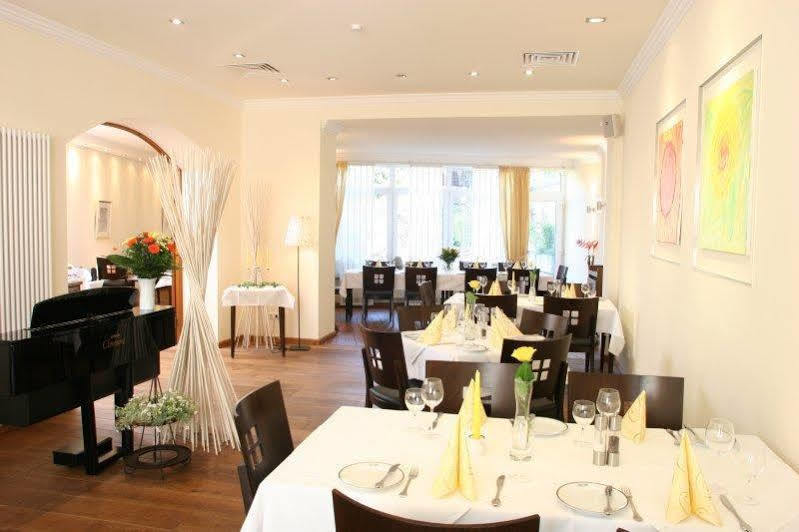 Hotel Restaurant Rothkopf Euskirchen Exterior foto